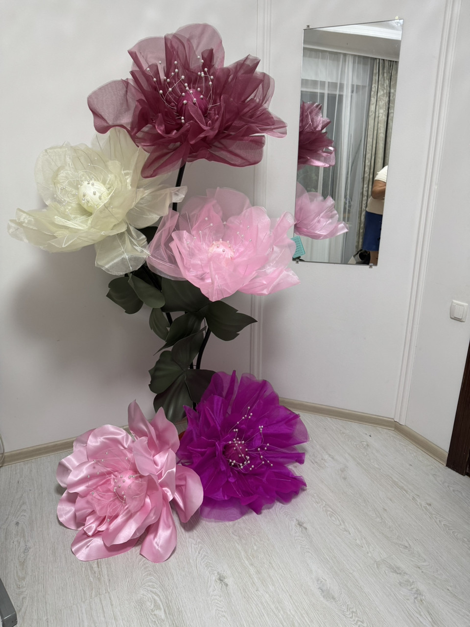 Ростові квіти з органзи для фотозон та залів (до 2 м, 60 см, поштучно або композиції) - Зображення 3